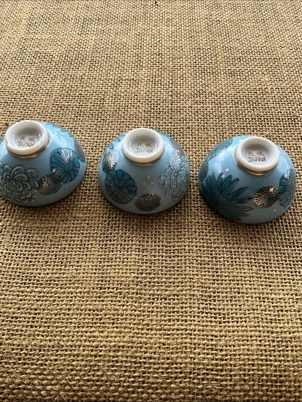 Set of 3  real Porcelain kutani with Floral Motif